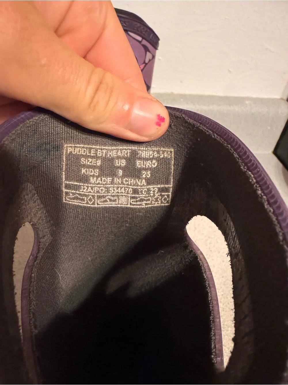 Bogs Kids Purple and Pink Heart Rain Boots toddler size 9